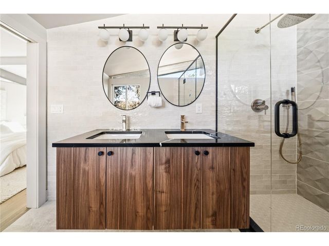 2440 S Meade St, Denver, CO 80219