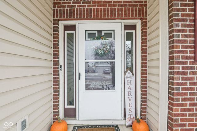 5911 Draycott Drive, Indianapolis, IN 46236