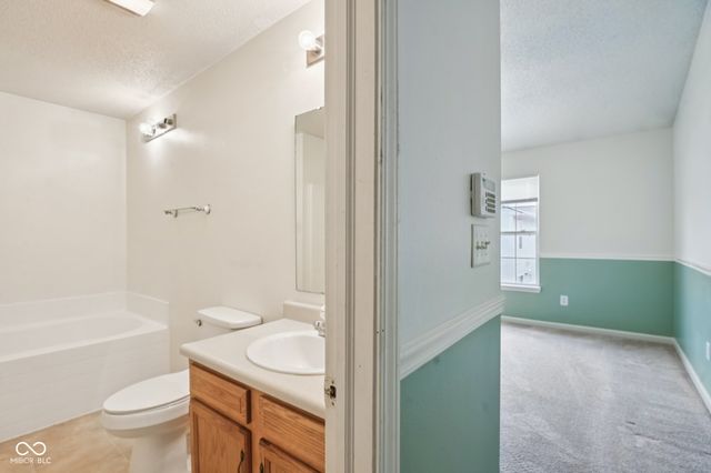 5911 Draycott Drive, Indianapolis, IN 46236