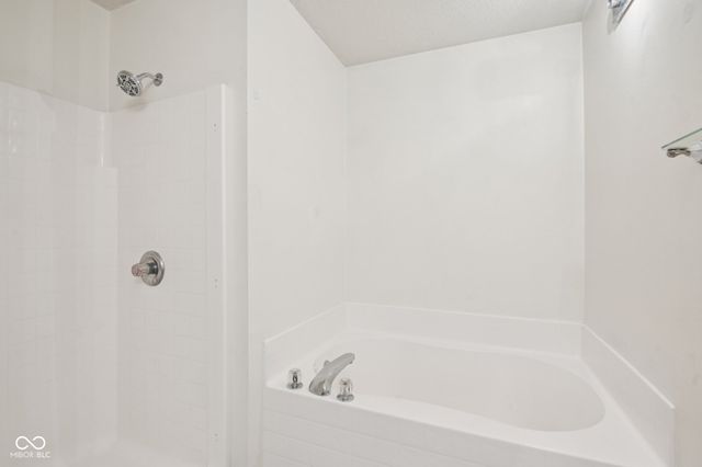 5911 Draycott Drive, Indianapolis, IN 46236