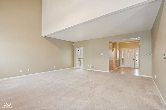 5911 Draycott Drive, Indianapolis, IN 46236