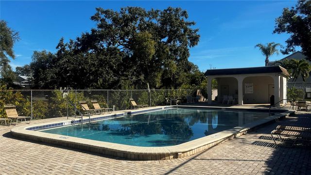 903 BOUGH AVENUE 903, Clearwater, FL 33760