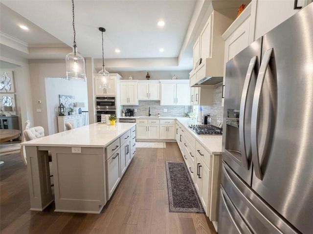 17096 W 168th Place, Olathe, KS 66062