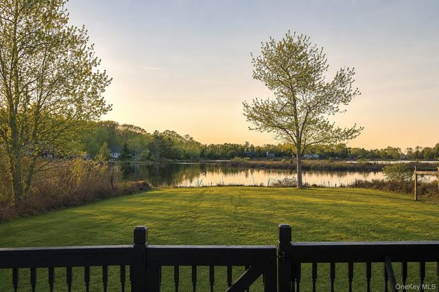 61 Lake Shore Drive W, Rock Hill, NY 12775