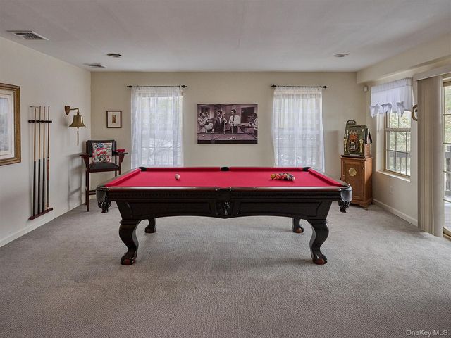 61 Lake Shore Drive W, Rock Hill, NY 12775