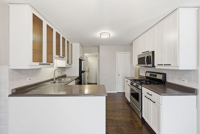 447 Thorndale Court, Buffalo Grove, IL 60089