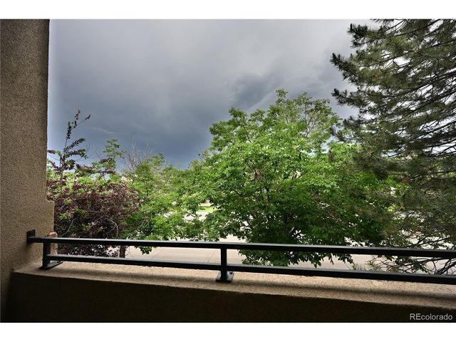 199 Quebec St C, Denver, CO 80220
