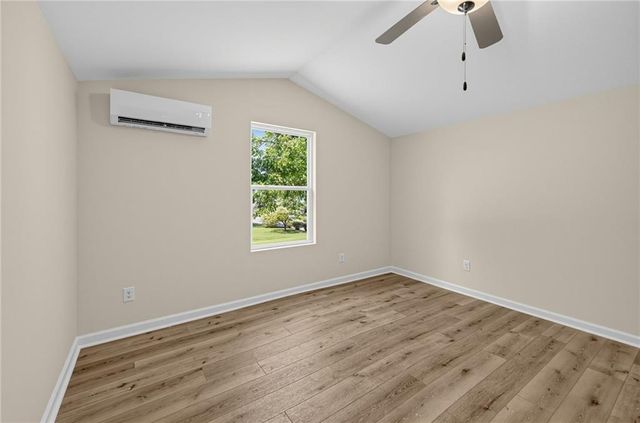 134 E 5th Street, Monroe, GA 30655