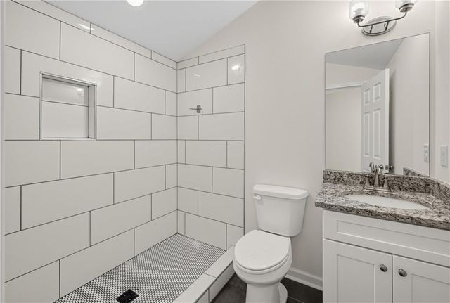 134 E 5th Street, Monroe, GA 30655