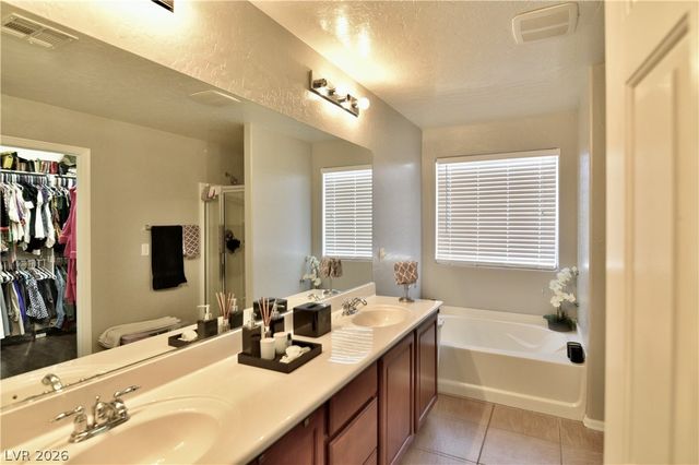 4448 Carrier Dove Avenue, North Las Vegas, NV 89084