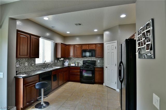 4448 Carrier Dove Avenue, North Las Vegas, NV 89084