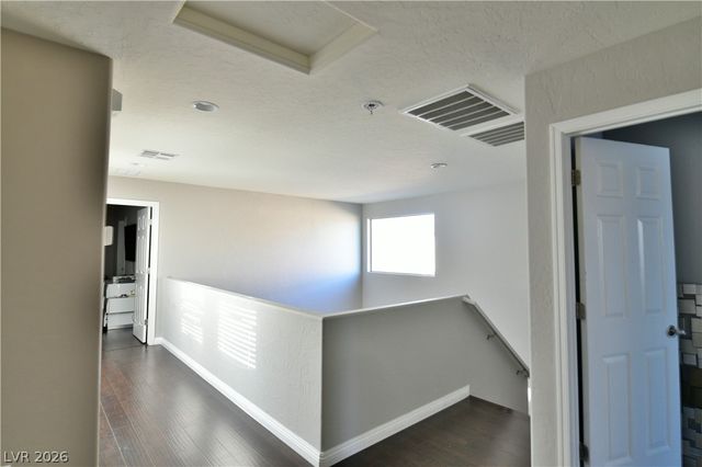 4448 Carrier Dove Avenue, North Las Vegas, NV 89084