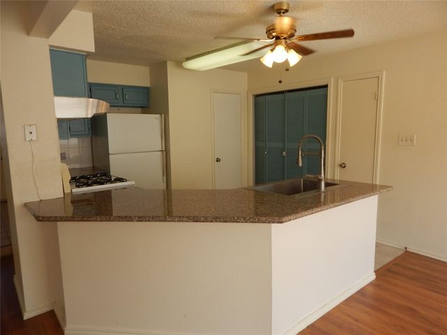 8623 Beechcrest Street, Houston, TX 77083