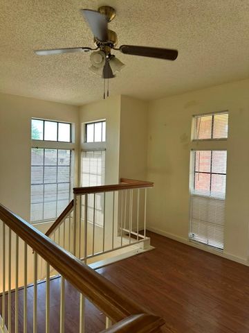 8623 Beechcrest Street, Houston, TX 77083