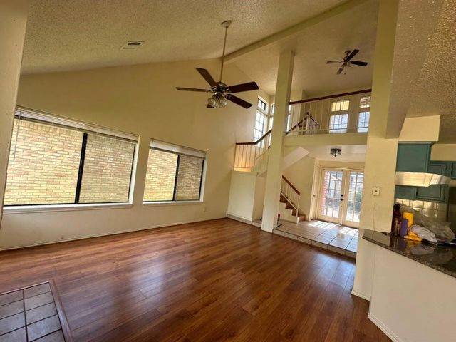 8623 Beechcrest Street, Houston, TX 77083