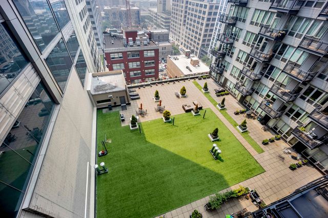 565 W Quincy Street 1317, Chicago, IL 60661