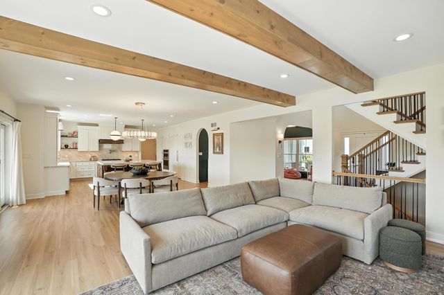 9721 Sweetspire Avenue, St. John, IN 46373