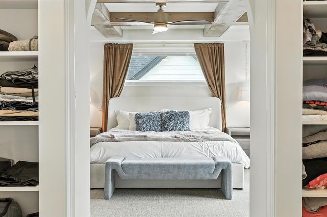 9721 Sweetspire Avenue, St. John, IN 46373