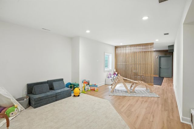 9721 Sweetspire Avenue, St. John, IN 46373