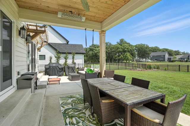 9721 Sweetspire Avenue, St. John, IN 46373