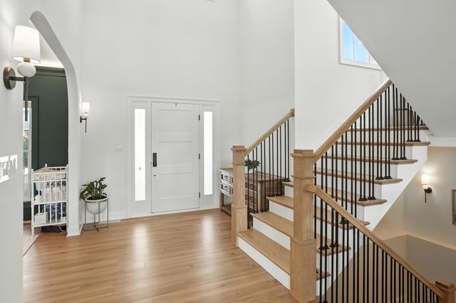 9721 Sweetspire Avenue, St. John, IN 46373