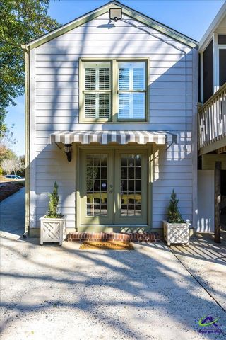 2620 Stanislaus Circle, Macon, GA 31204