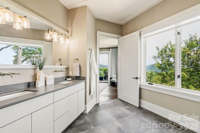 510 Cloud Top Way, Arden, NC 28704