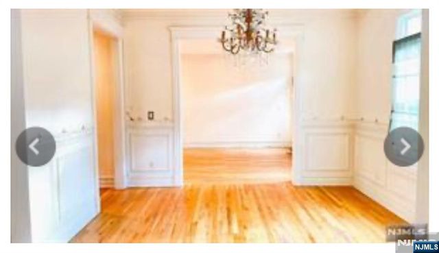 18 Florence Avenue, Cresskill, NJ 07626