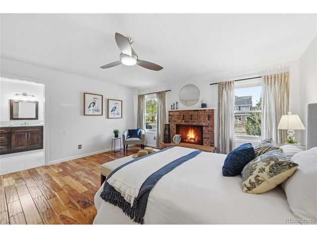 3086 E Hinsdale Ave, Centennial, CO 80122