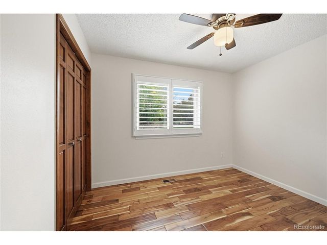 3086 E Hinsdale Ave, Centennial, CO 80122