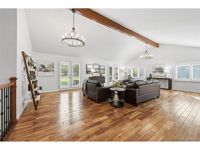 3086 E Hinsdale Ave, Centennial, CO 80122