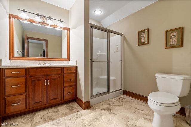 2229 E Park Drive, Uniontown, OH 44685