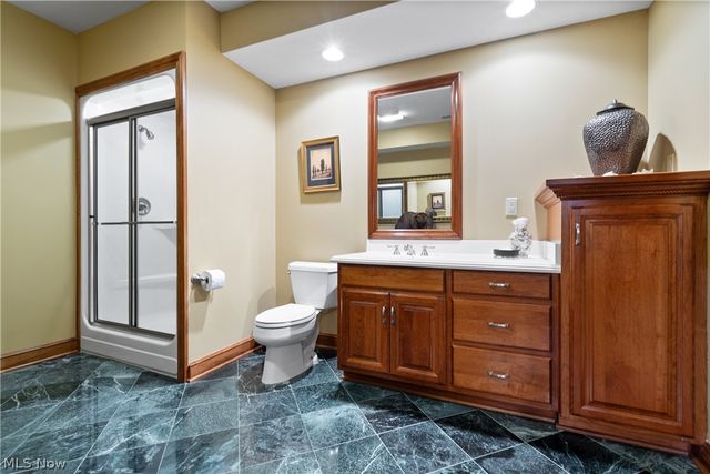 2229 E Park Drive, Uniontown, OH 44685