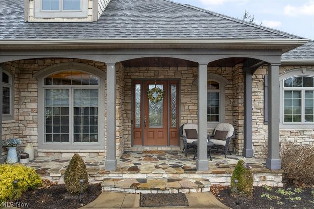 2229 E Park Drive, Uniontown, OH 44685