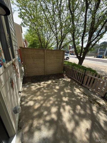 3653 Arpent Street 4, St Charles, MO 63301