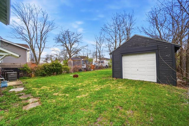 2378 Velma Avenue, Columbus, OH 43211