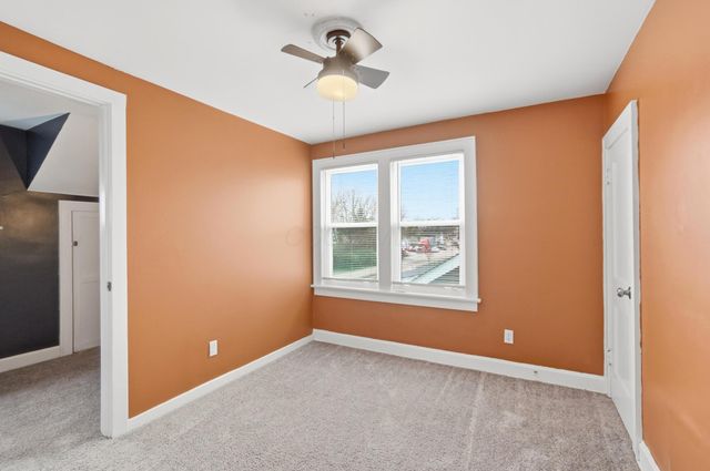 2378 Velma Avenue, Columbus, OH 43211