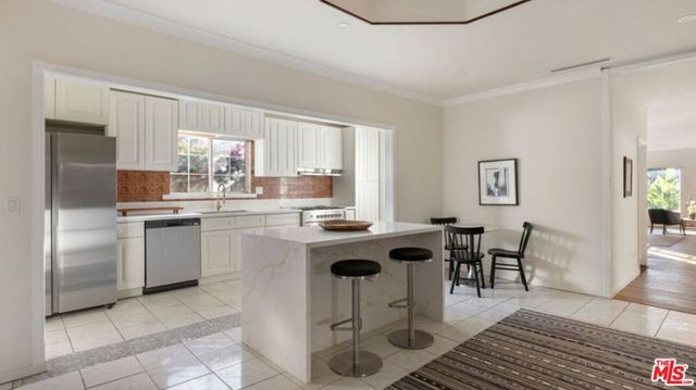 1222 N Virgil Avenue, Los Angeles, CA 90029