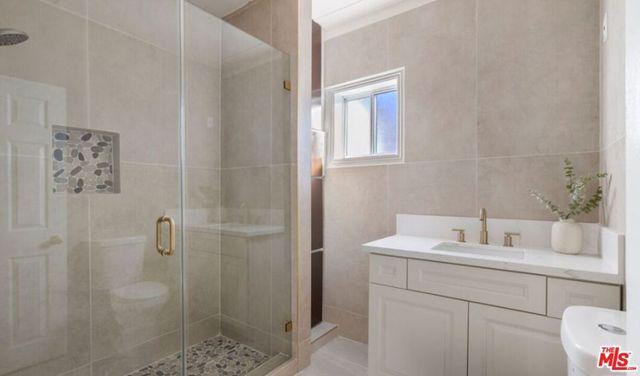 1222 N Virgil Avenue, Los Angeles, CA 90029