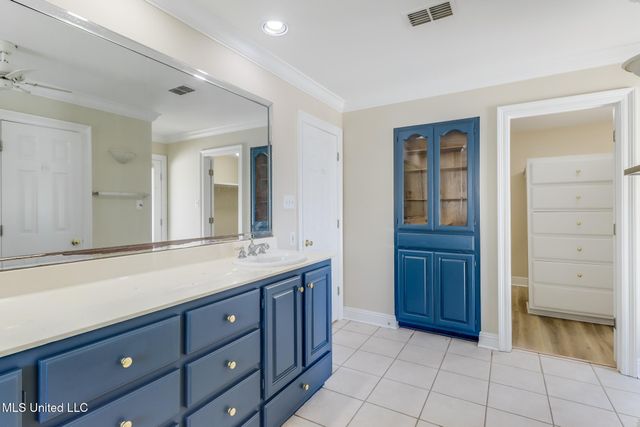 454 Carmargue Lane, Biloxi, MS 39531