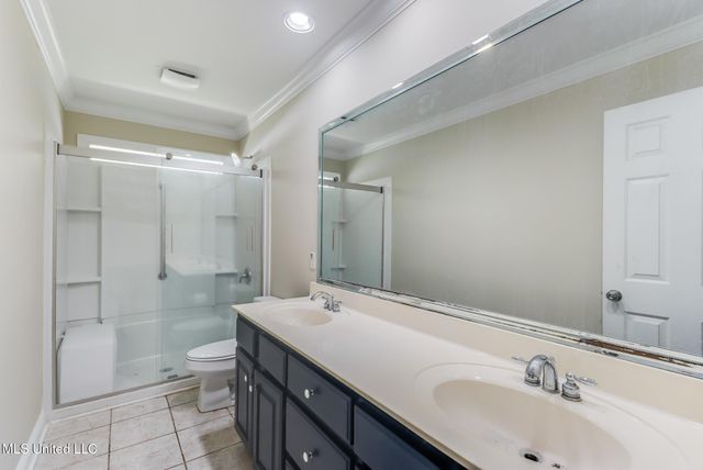 454 Carmargue Lane, Biloxi, MS 39531