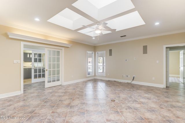 454 Carmargue Lane, Biloxi, MS 39531