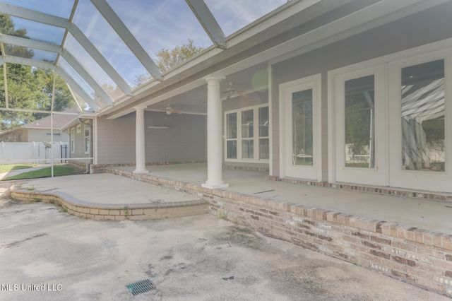 454 Carmargue Lane, Biloxi, MS 39531