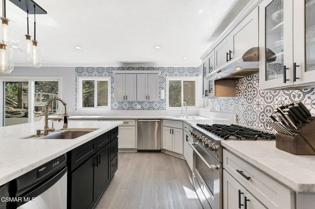 790 Spring Wood Street, Thousand Oaks, CA 91320