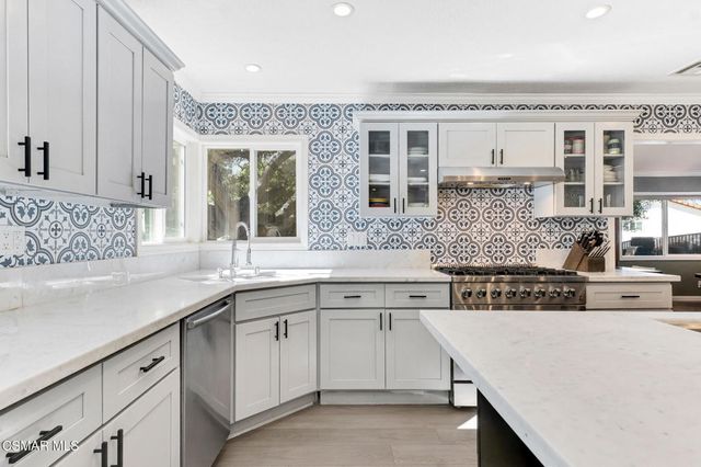 790 Spring Wood Street, Thousand Oaks, CA 91320