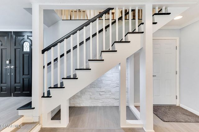 790 Spring Wood Street, Thousand Oaks, CA 91320