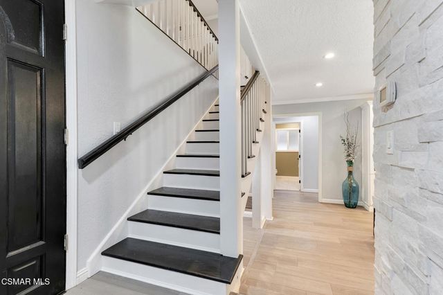 790 Spring Wood Street, Thousand Oaks, CA 91320