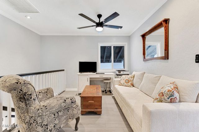 790 Spring Wood Street, Thousand Oaks, CA 91320