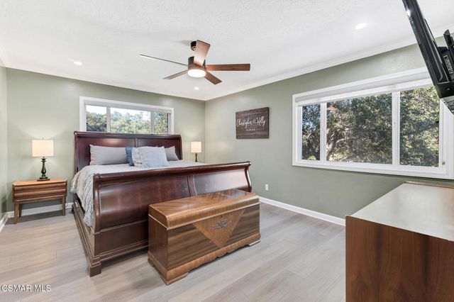 790 Spring Wood Street, Thousand Oaks, CA 91320