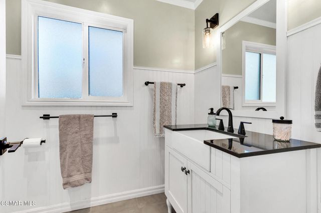 790 Spring Wood Street, Thousand Oaks, CA 91320